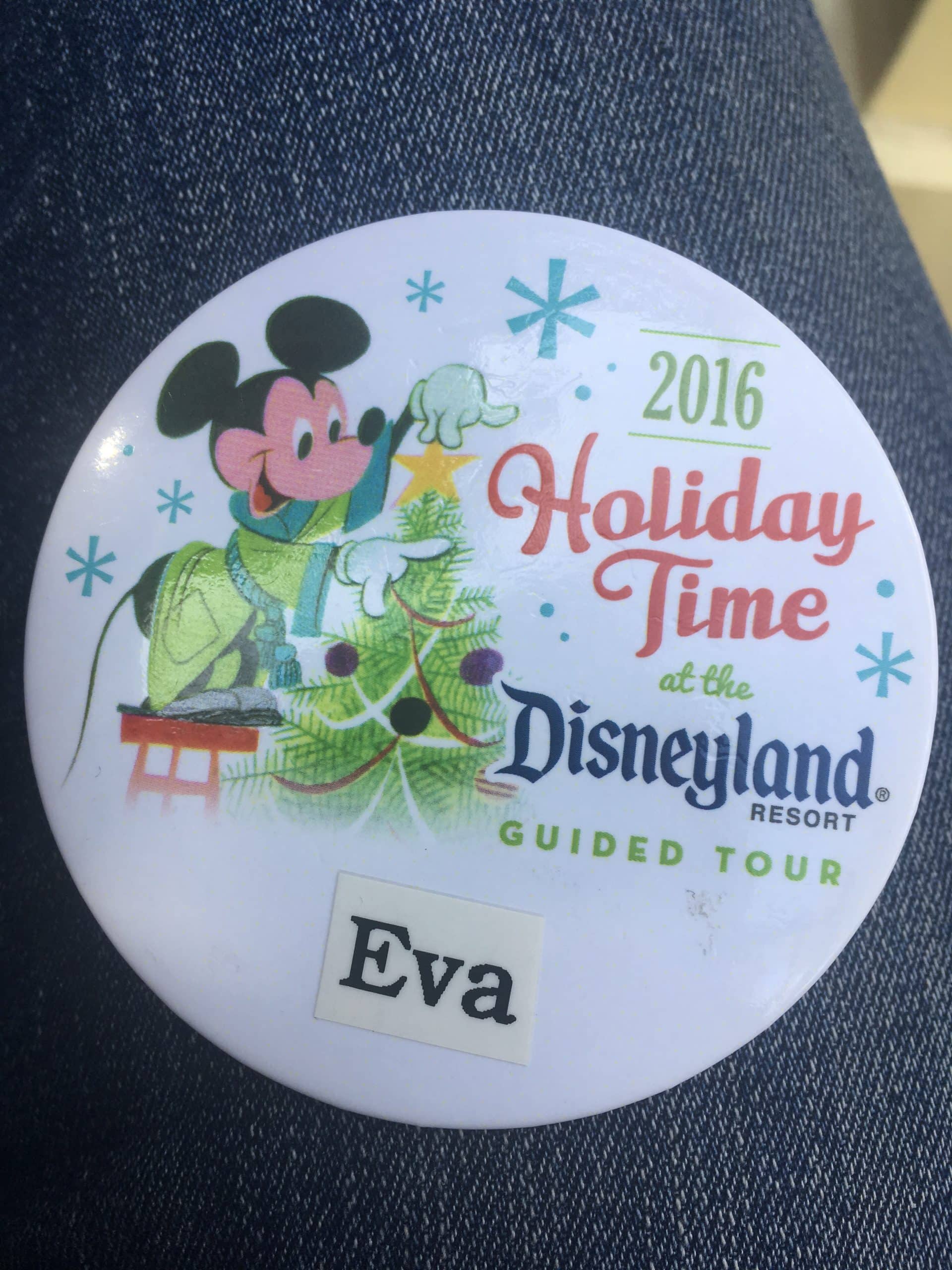 Disneyland 2016 Holiday Time tour button