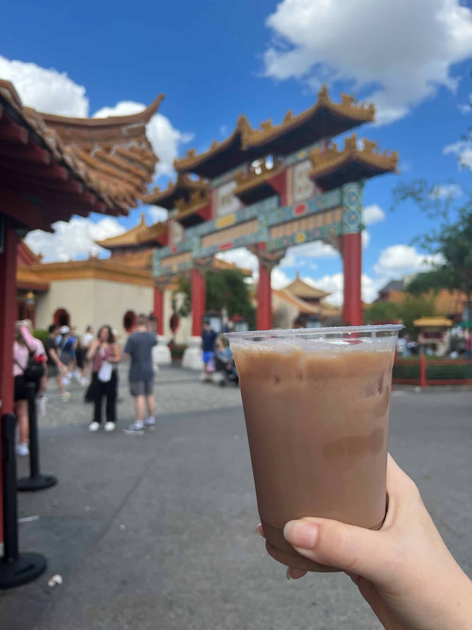 Tipsy Ducks in Love drink from China in Epcot
